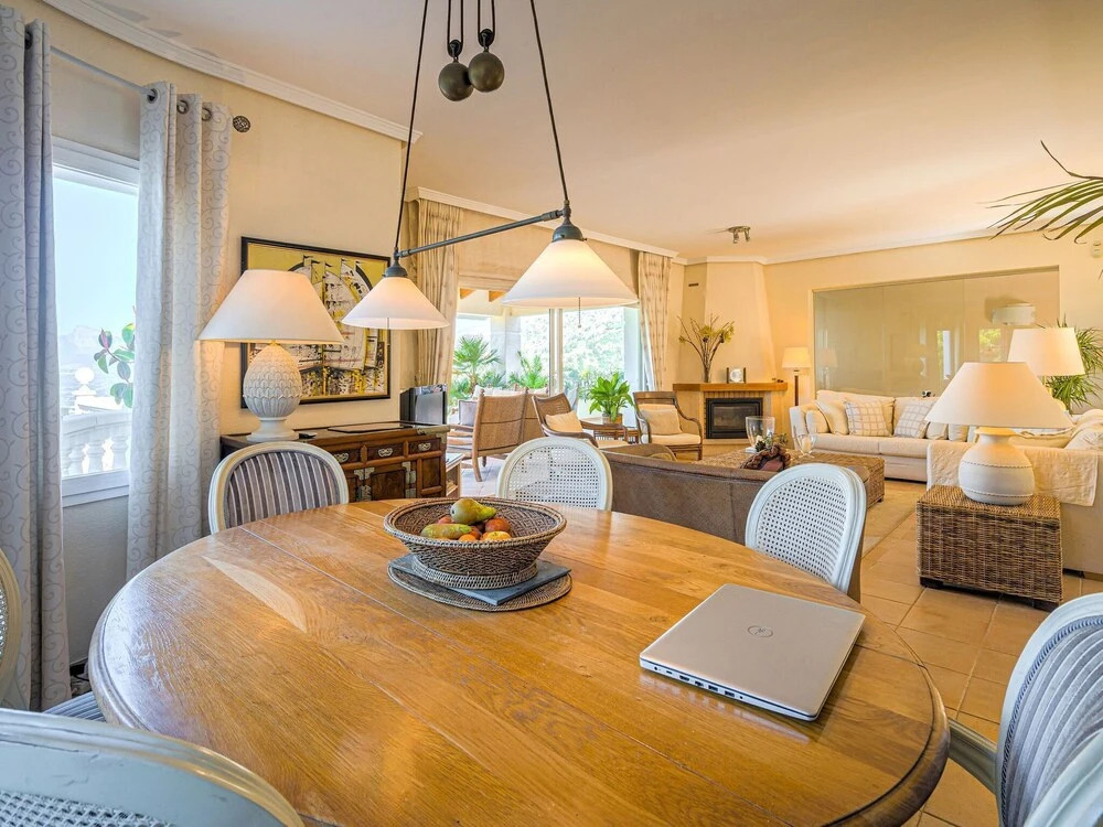 Villa With Exceptional Panoramic Views, Private Pool in Altea Hills