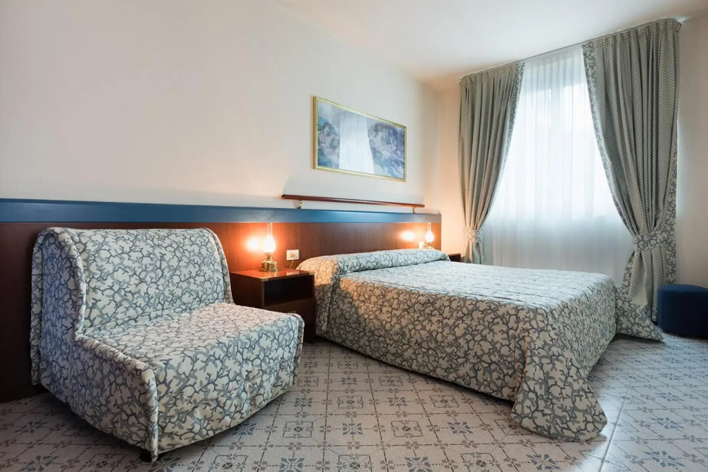 Aparthotel Holiday