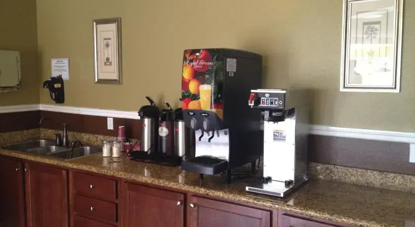 Americas Best Value Inn & Suites - Portland Airport