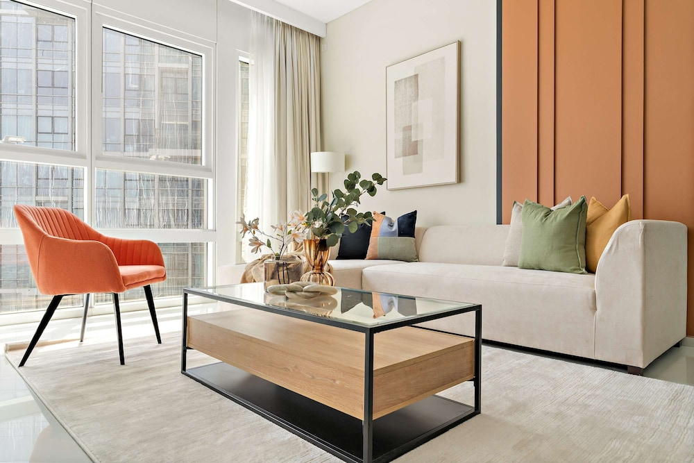 Silkhaus Refined 2BR Horizon Al Reem Island