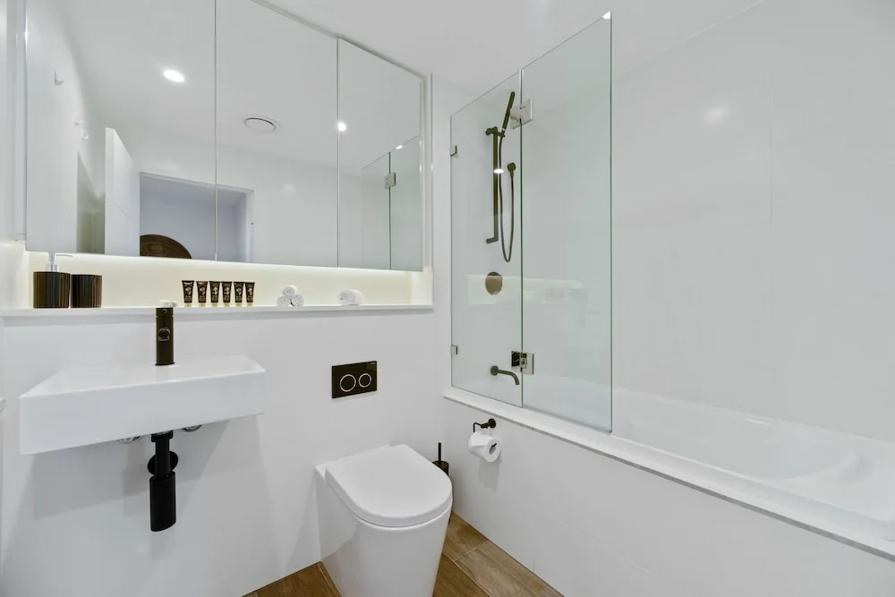 HomeHotel- Luxury & Contemporary Apt