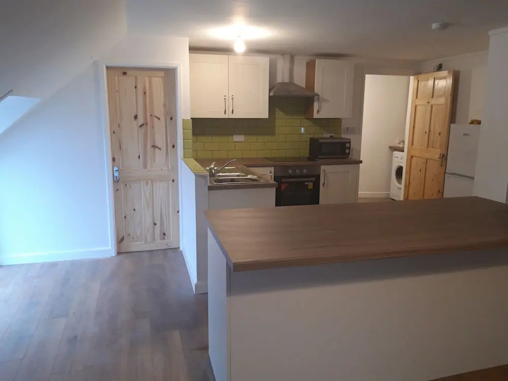 Nice big 2 Double Bedroom Apartment in the Town