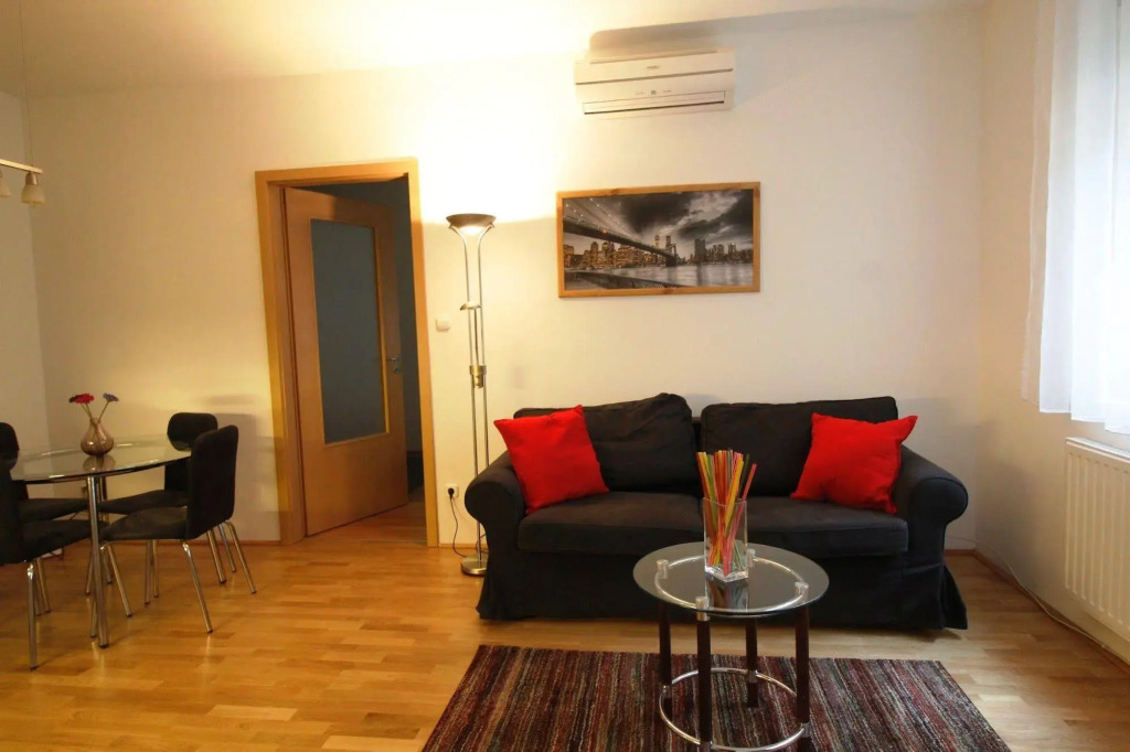 Broadway Apartments