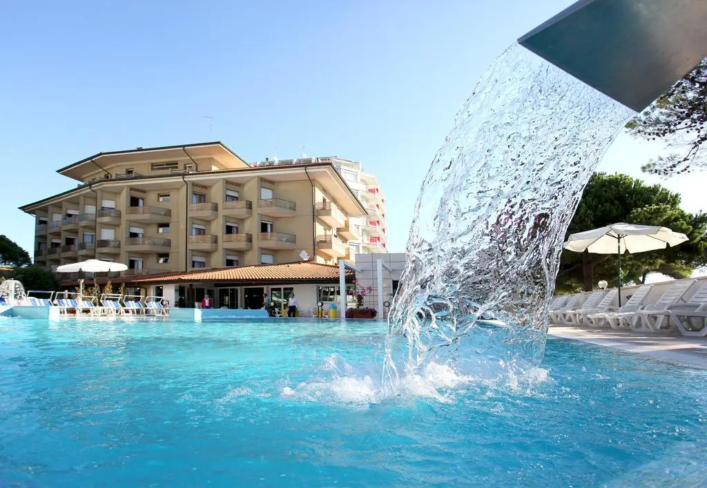 Hotel Bristol