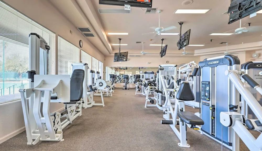 Stunning Sun Lakes Retreat < 1 Mi to Golfing!