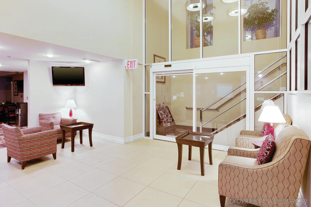 JFK View Inn  Suites