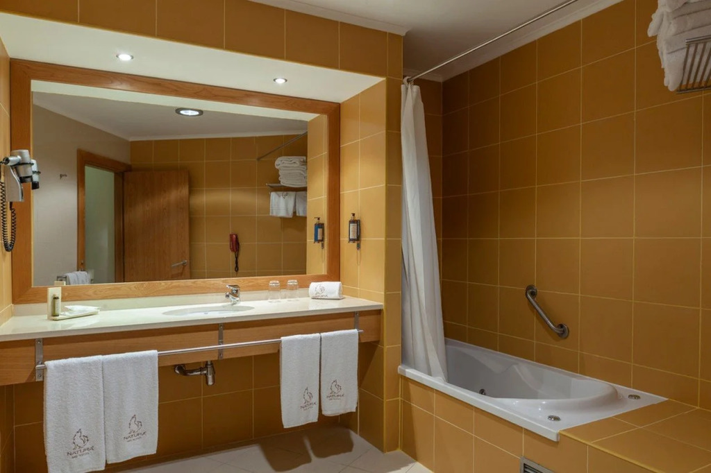 Hotel Lusitania Congress & Spa