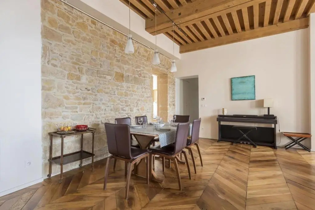 Capucins - 2 chambres et un bureau au calme - - Appartement 2beapart