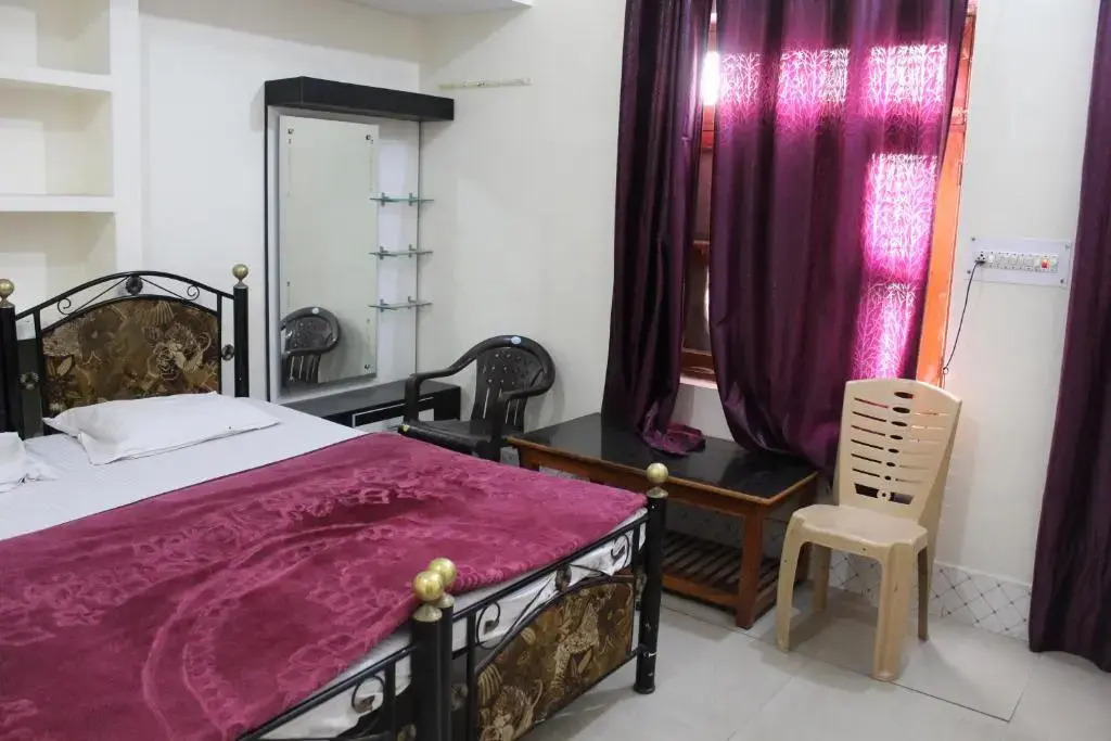Sunset Backpackers Hostel