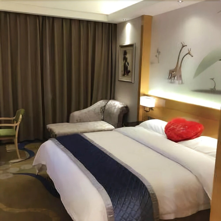 Huaya Hotel