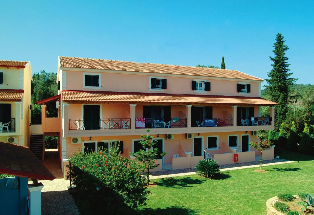Oula Maisonettes Suites