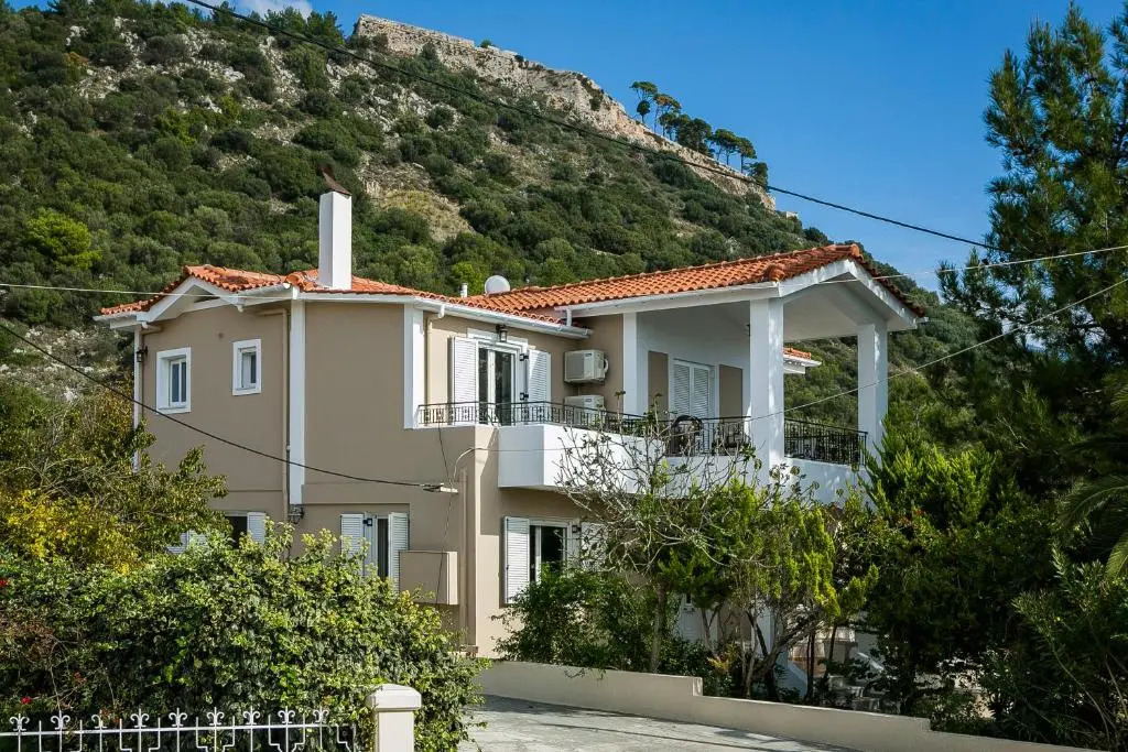 Julia's Luxury Suites, Cephallonia near Argostoli