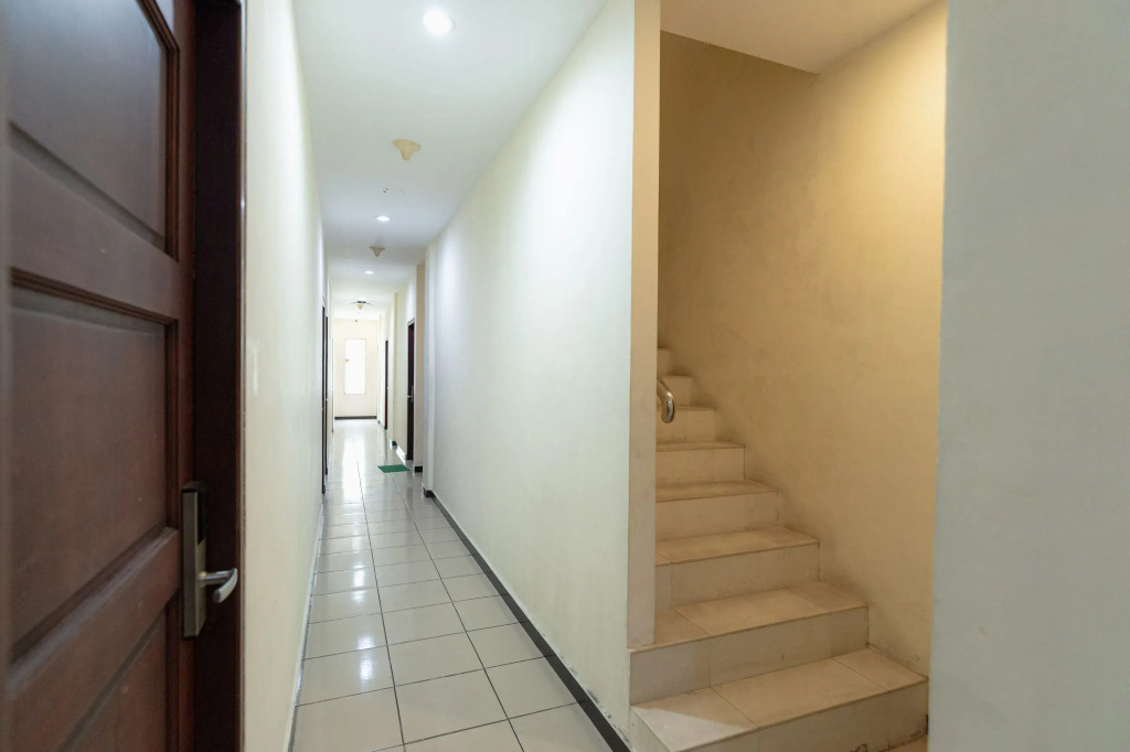 RedDoorz at Nagoya Indah Batam