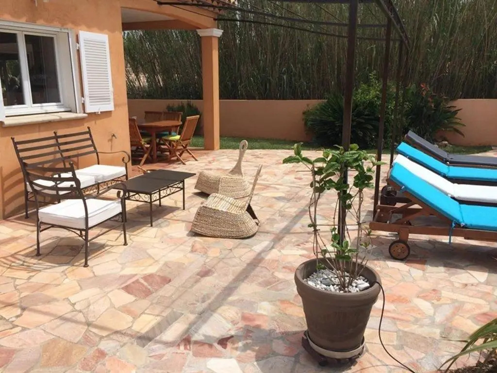 Villa Six-Fours-les-Plages, 5 pièces, 9 personnes - FR-1-316-39