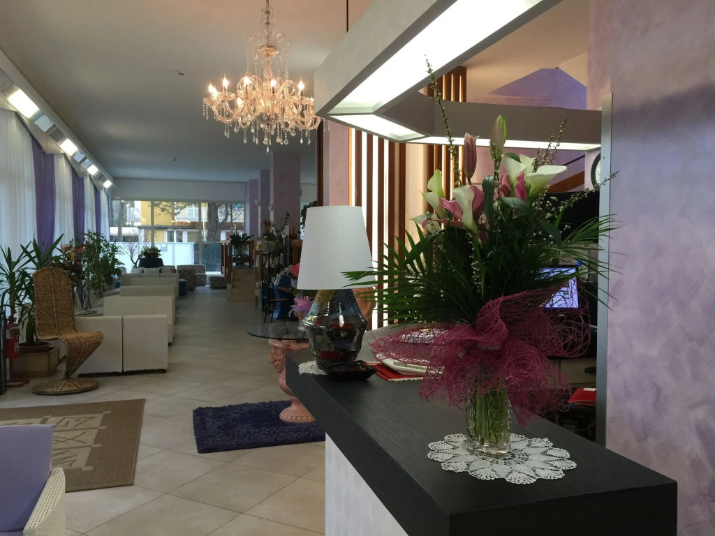 Hotel Sahara