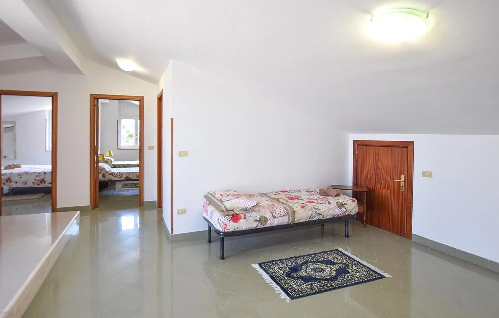 Amazing Home In Maria Di Castellabate With Wifi