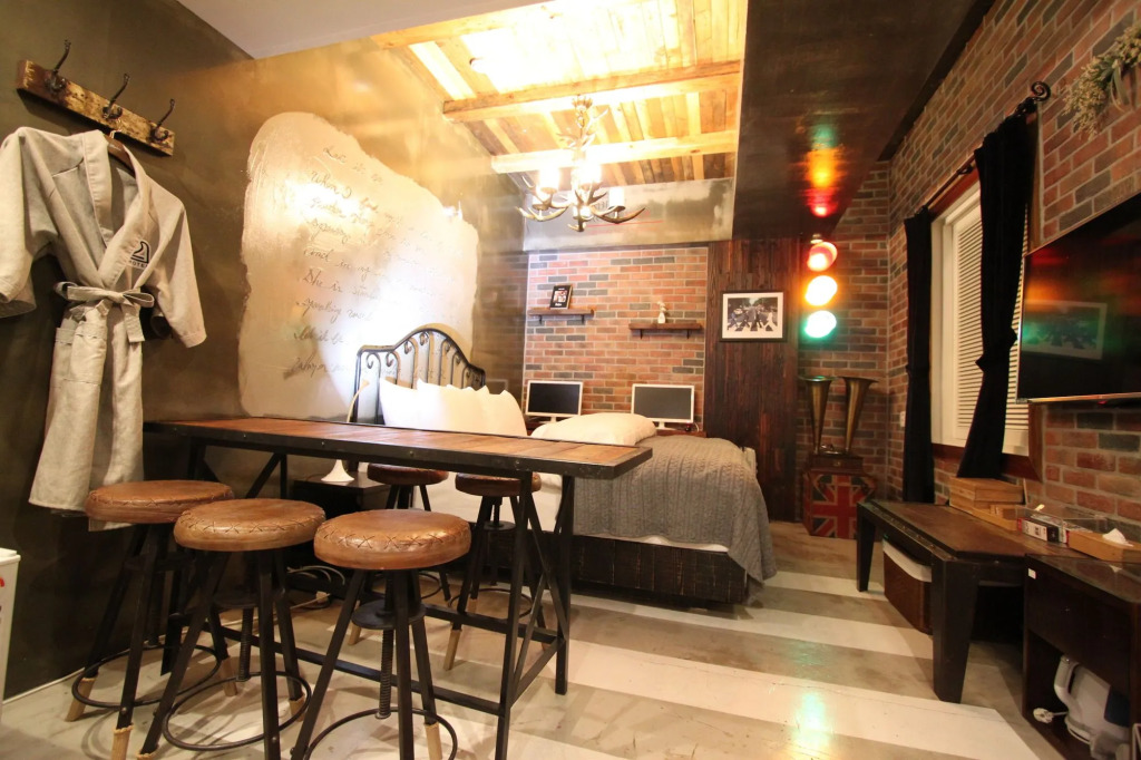 Daegu February Hotel Hwanggeum