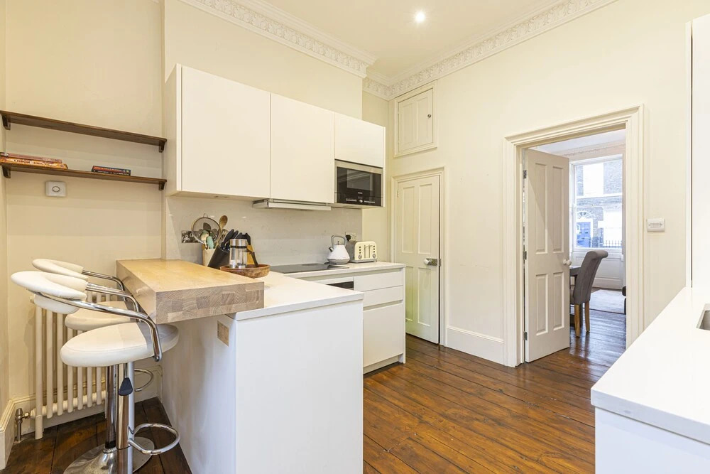 Altido Homely 2-Bed Flat W/ Private Courtyard In Bloomsbury