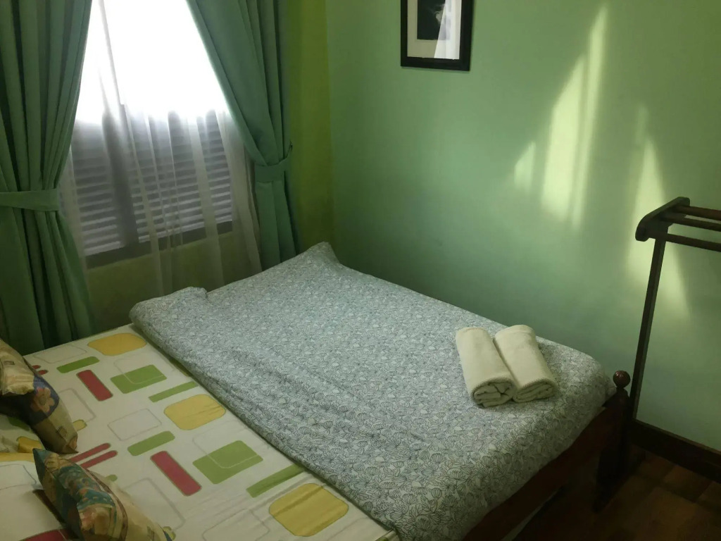1511 Guest House