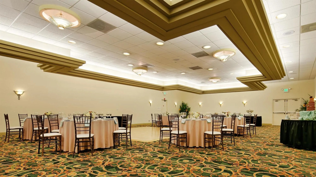 Best Western Plus Thousand Oaks Inn