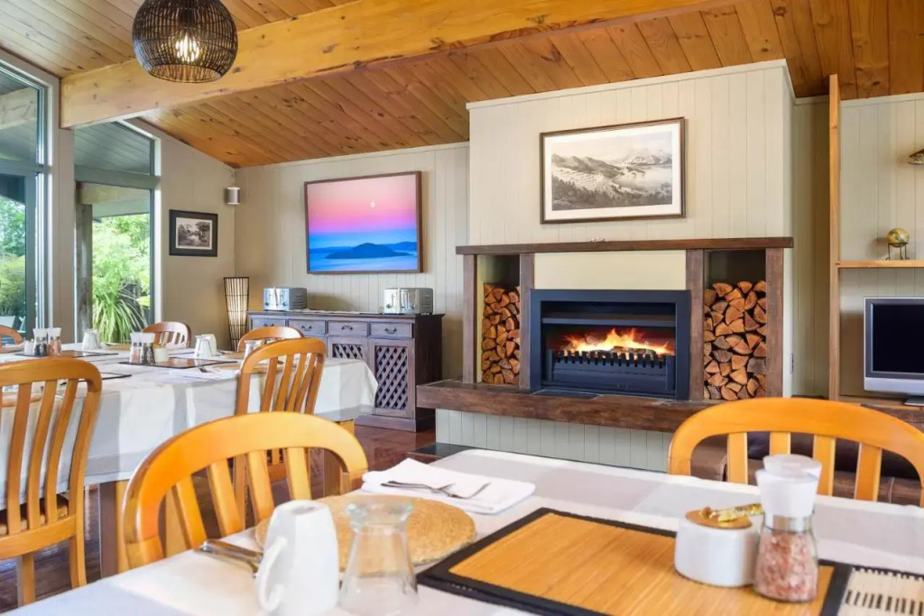 Koura Lodge