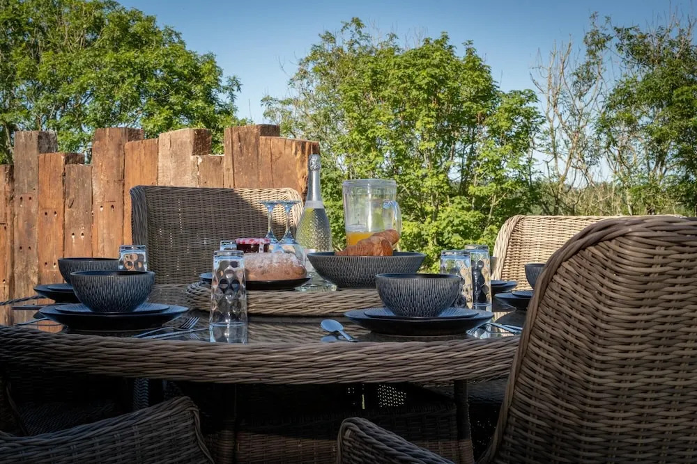 Dewin Bach - Luxury Lodge, Hot Tub, Close to Beach