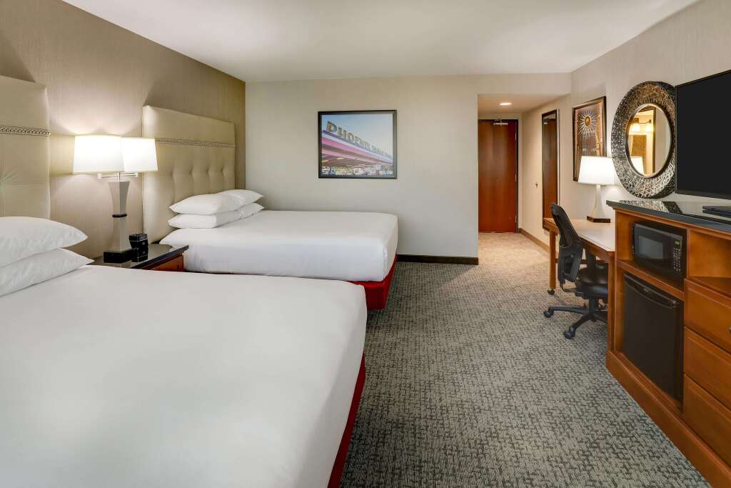 Drury Inn & Suites Phoenix Airport