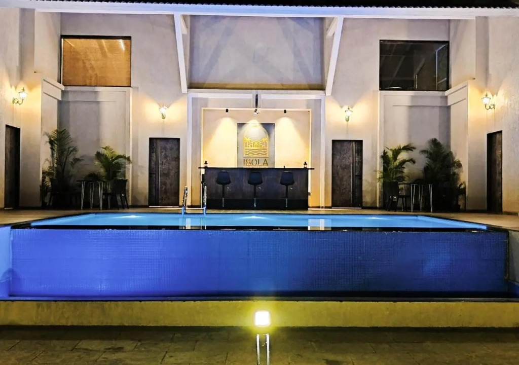 Isola Luxury Farm Suites