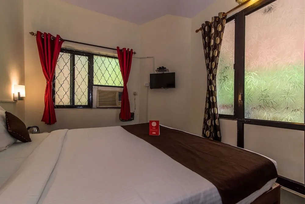 OYO 10424 Hotel Bigg Daddy