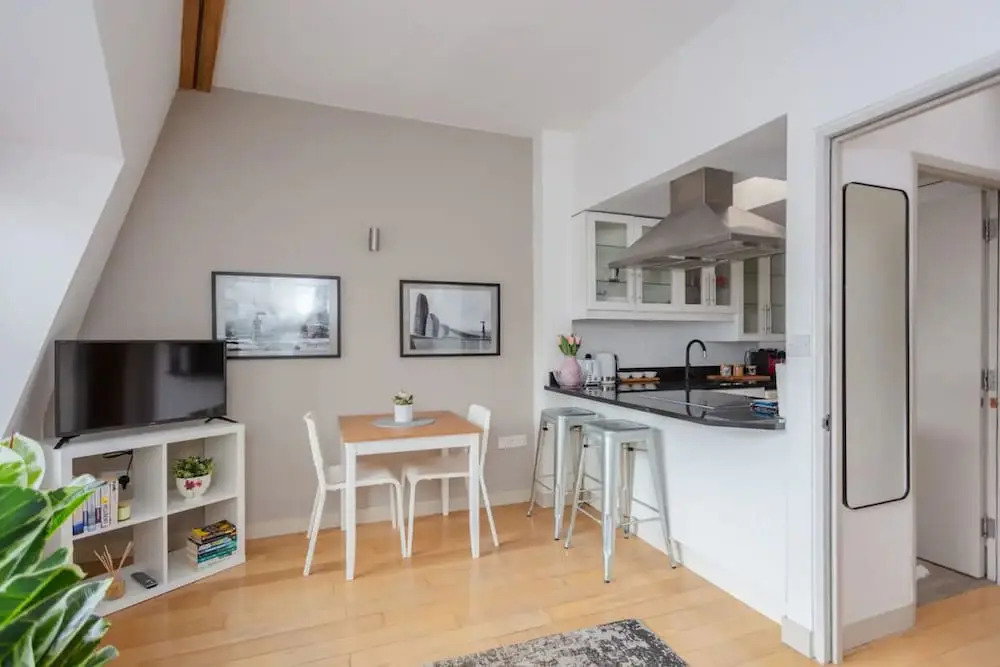 Stylish 1 Bedroom Apartment Near Northcote Road