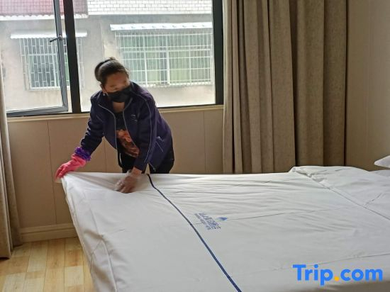 Jiangkou Shanshui Holiday Inn