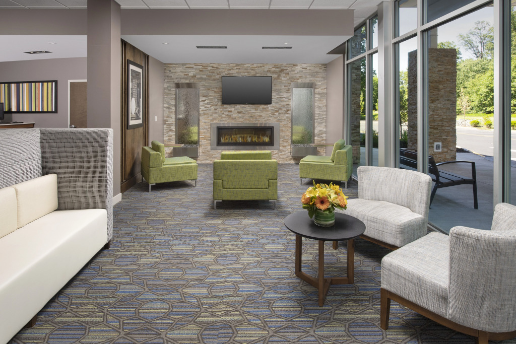 Holiday Inn Express & Suites - North Brunswick by IHG