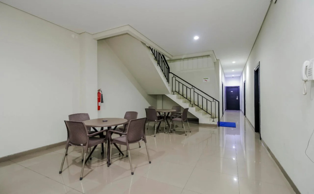 RedDoorz near Samarinda Central Plaza