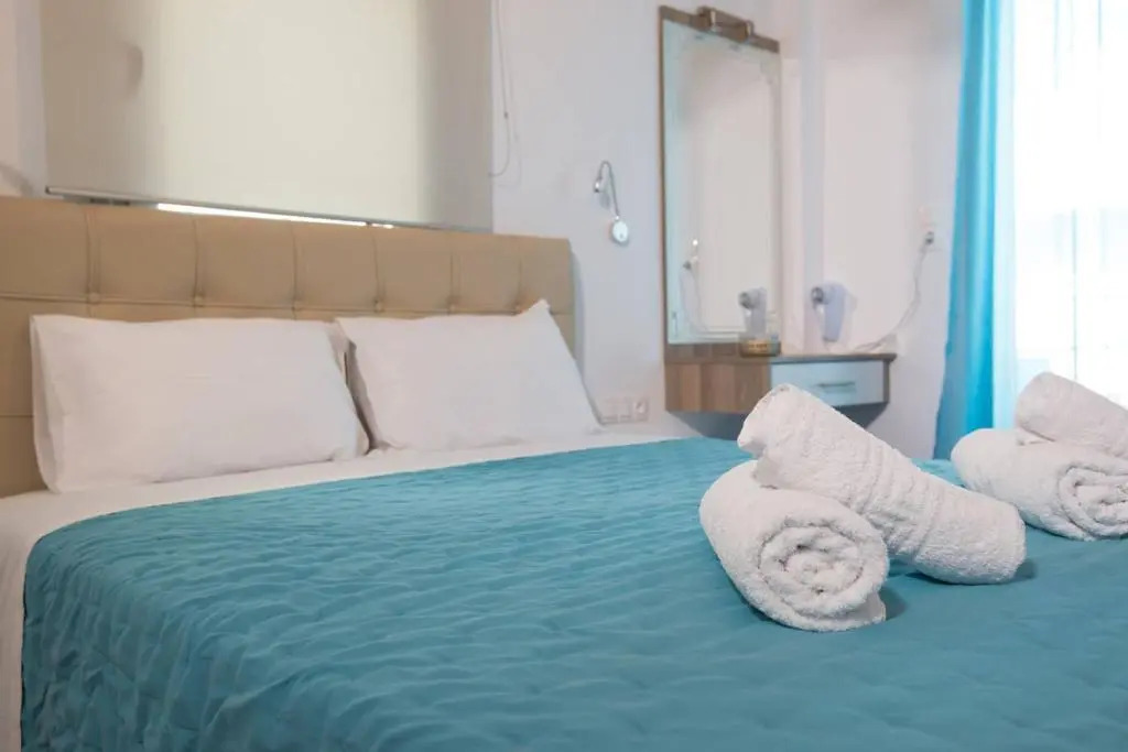 Breeze Vacation Apartments