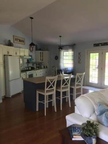 Cameron's Cove Bed & Breakfast