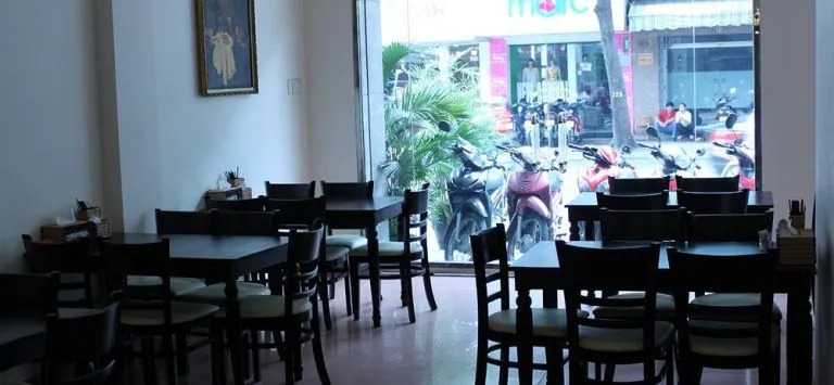 Golden Lotus Hotel