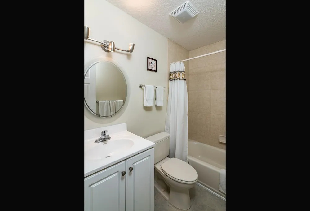 SEA Haven 214 [2/2.5] Free Activities! & Oceanfront Wifi Pool