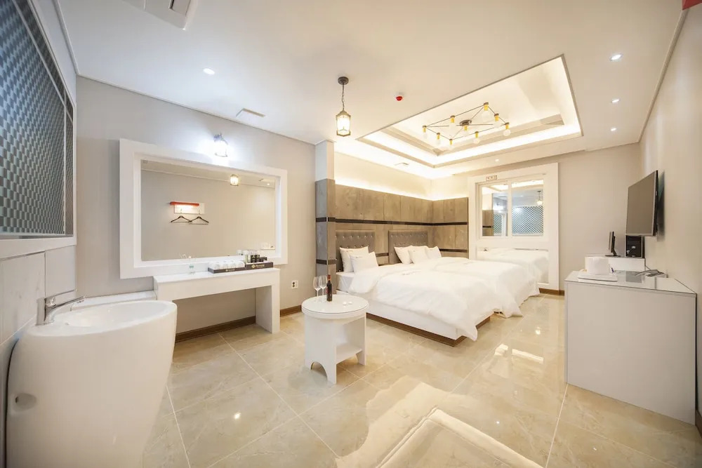 Samho Hotel