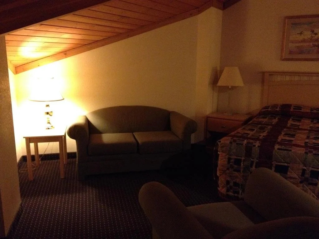 Ameristay Inn & Suites