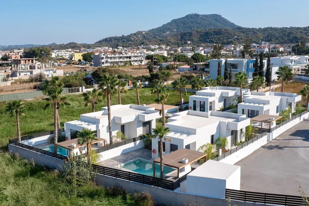 Villa Salty Sun 1