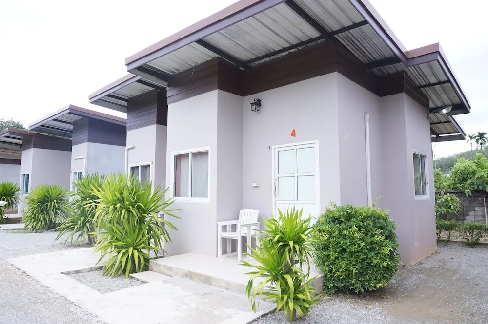 Jasmine Inn Resort