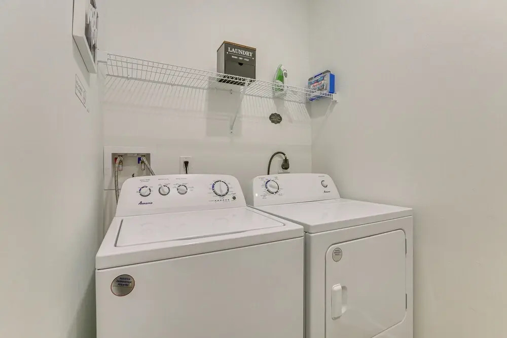 Walkable Downtown Labelle Apt w/ Private Balcony!