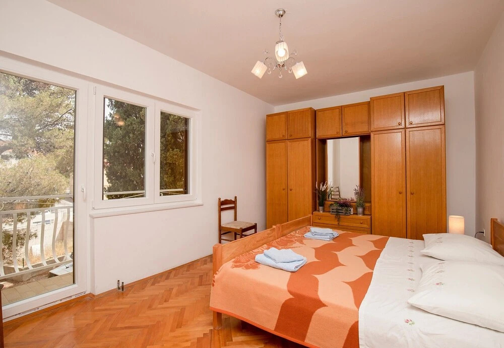 Beachfront Apartment Gaj 6