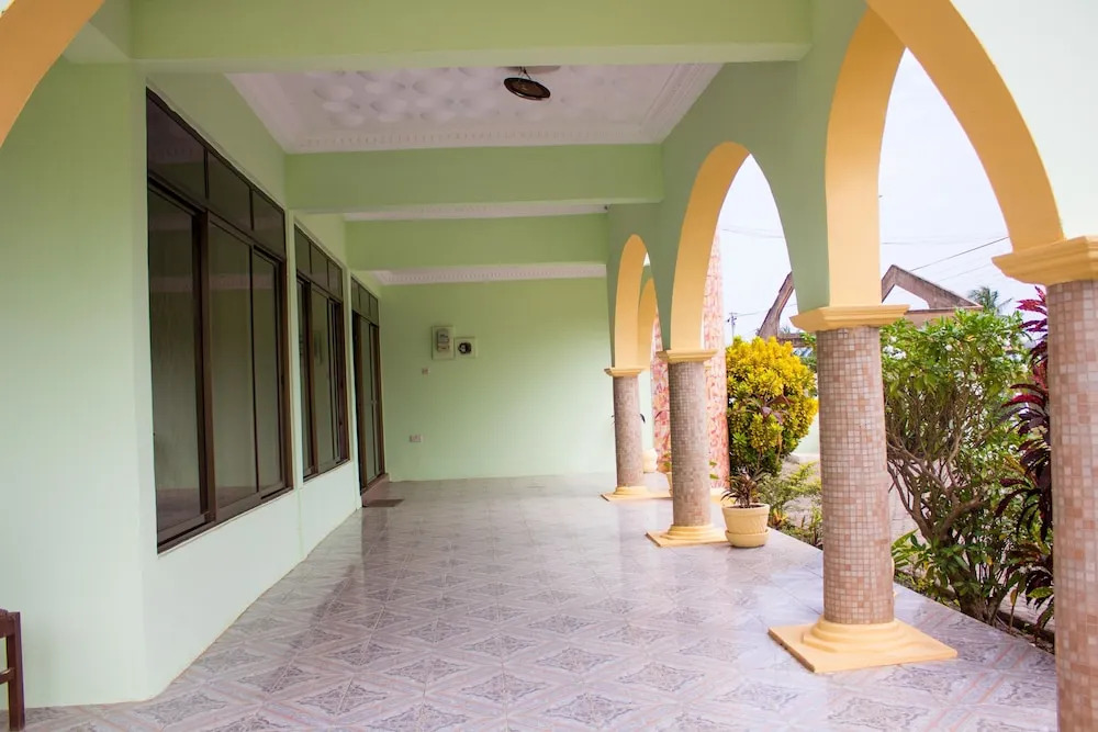 Jayliz Lodge Tema