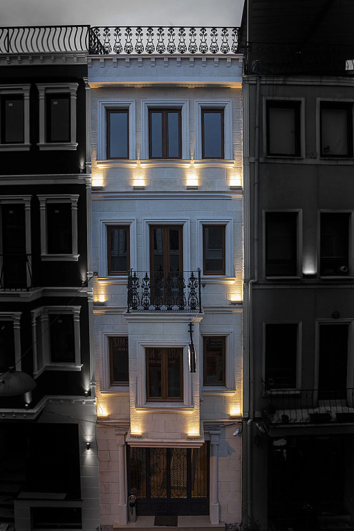 Oriella hotel
