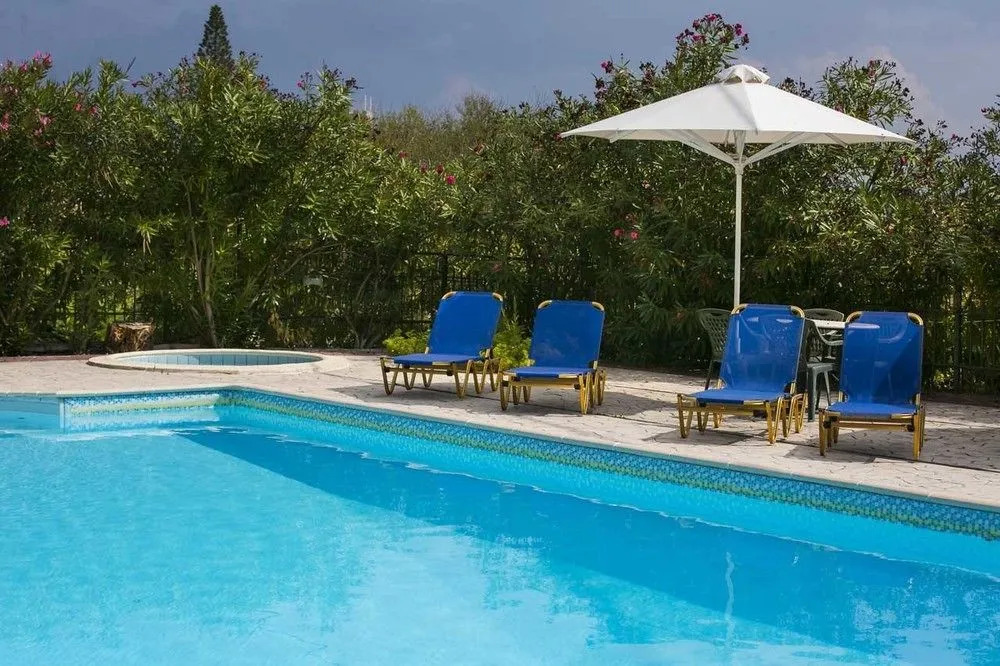 Irena Studios & Apartments