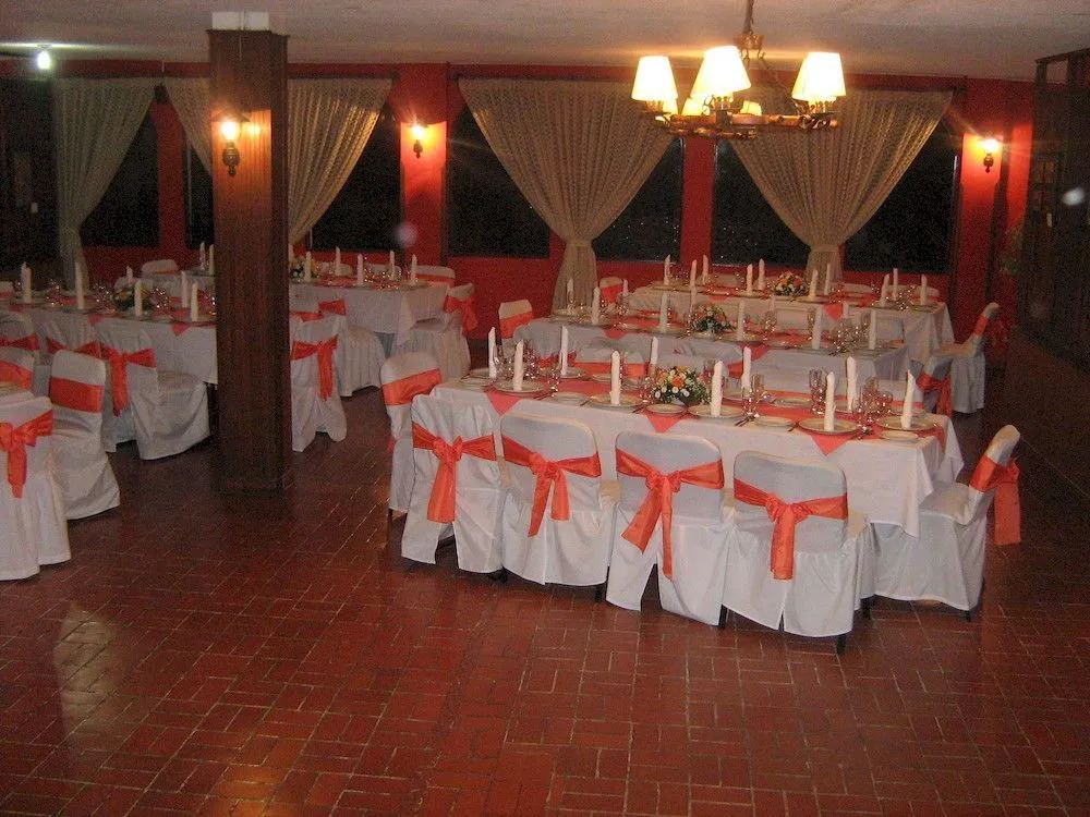 Hotel Cabanas El Porton