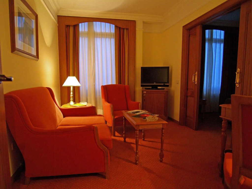 Hotel Hoyuela