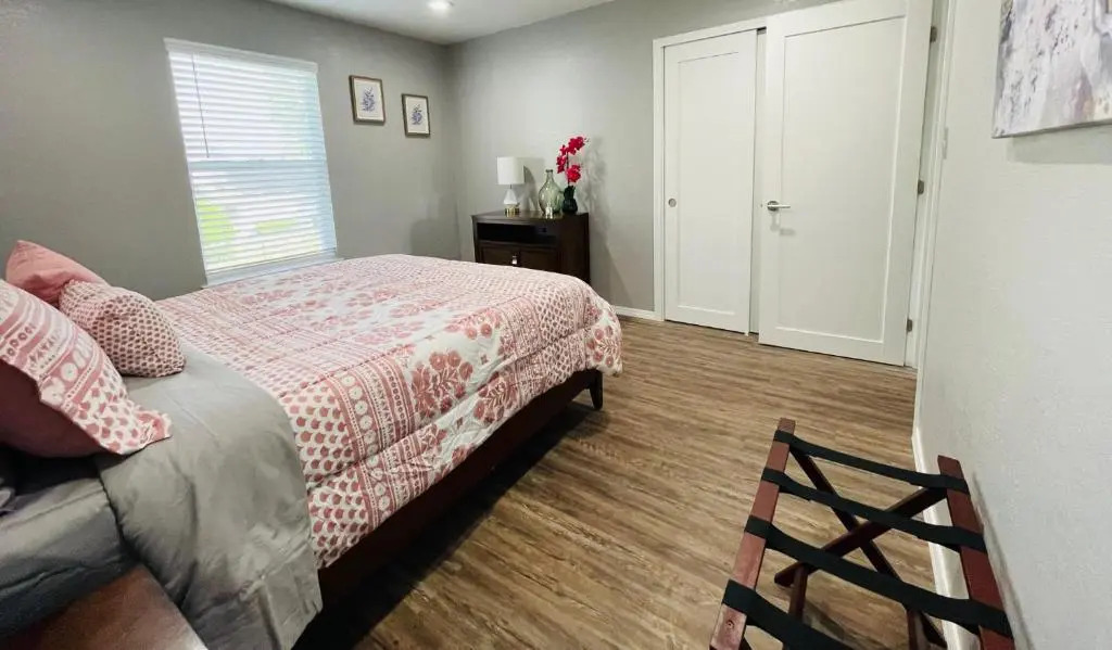 OU-2 bed 2 bath apartment close to OU
