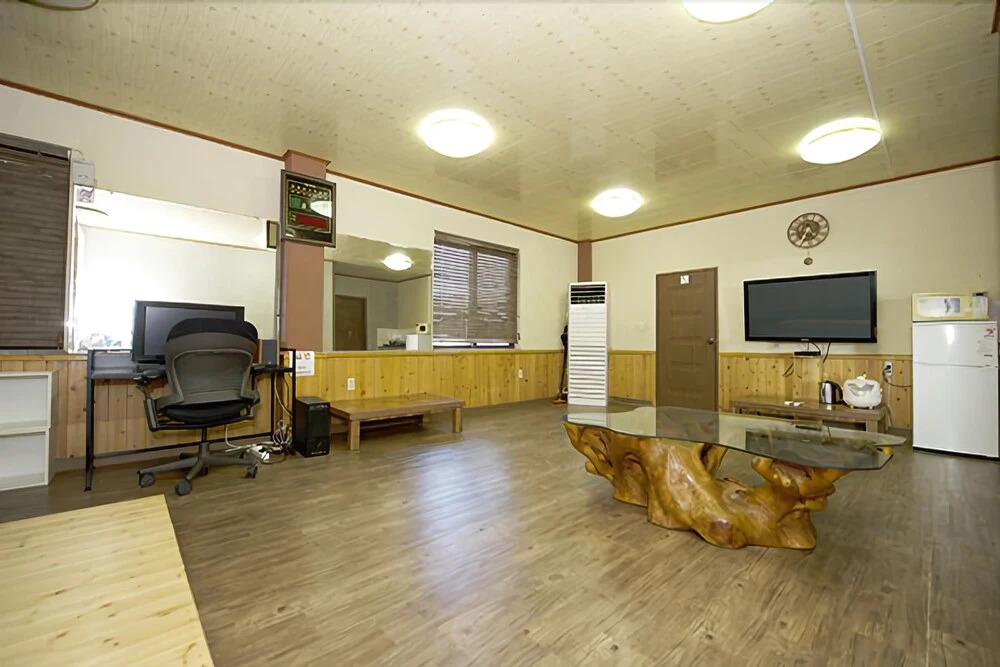 Seogwipo Good jam Pension